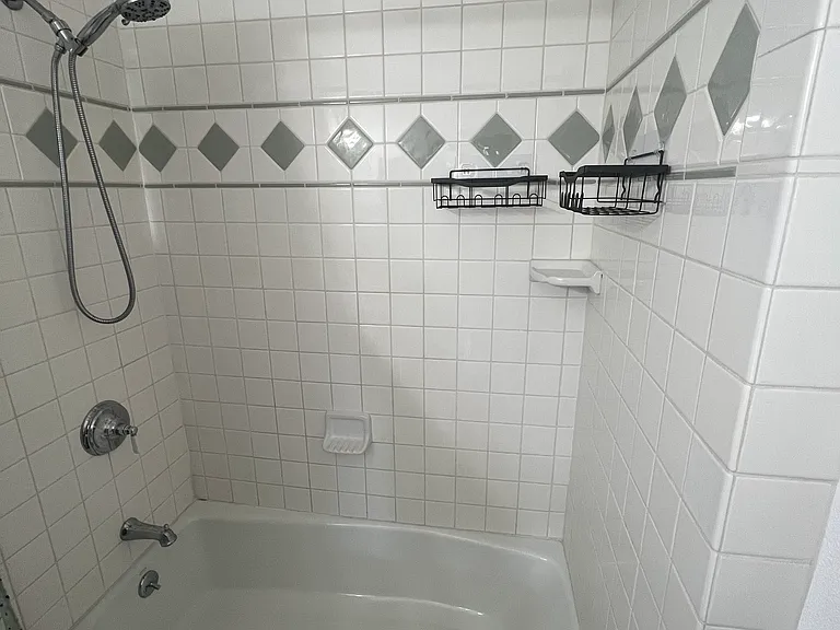 642 Euclid Ave — Photo 11