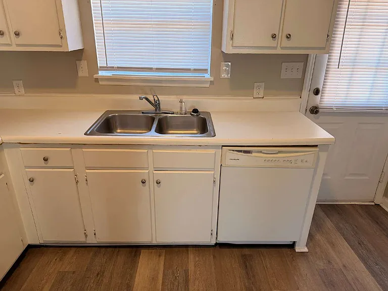 2601 Richard Dr #B — Photo 12