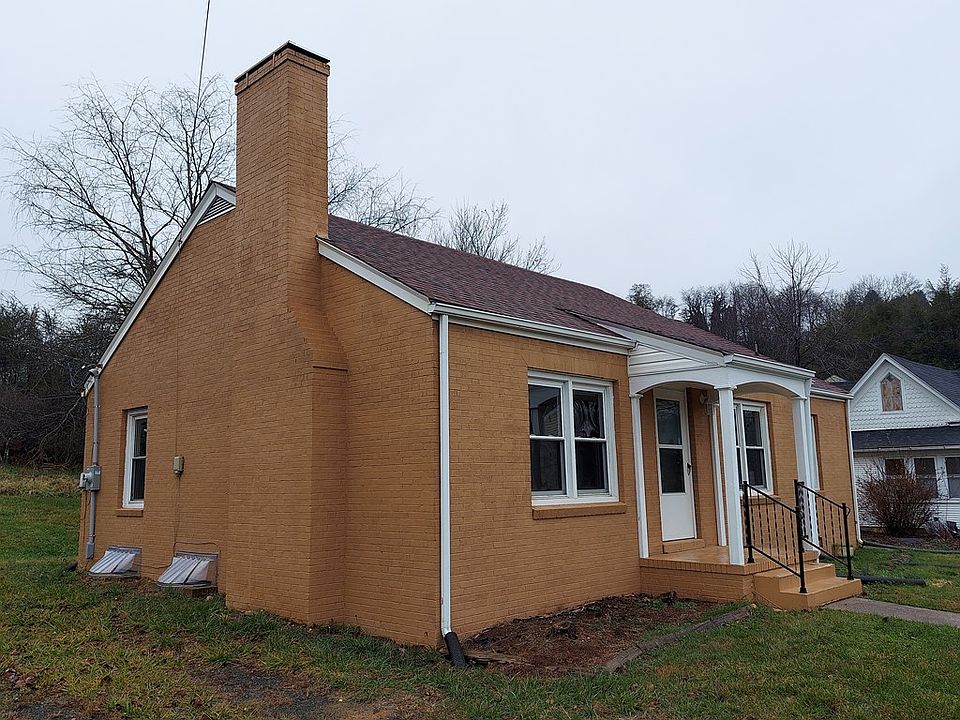 304 N Monroe St, Galax, VA 24333 Zillow