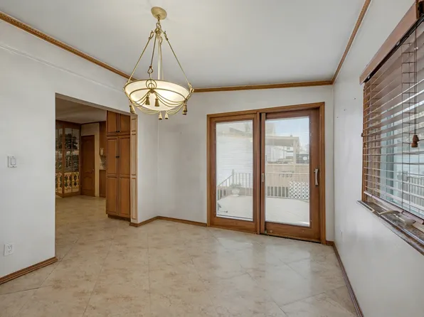 3731 Maple Avenue image 15 of 34