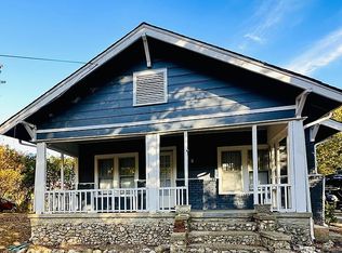 806 Schmitt Rd, Rossville, GA 30741