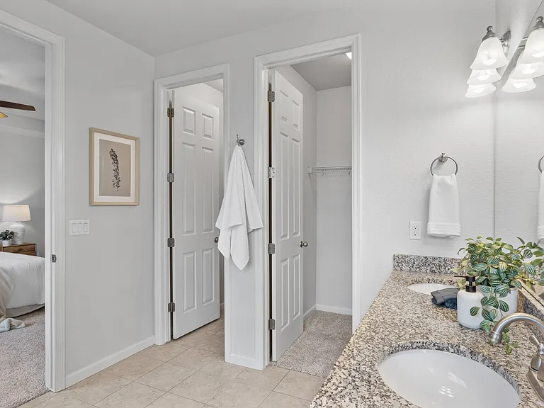 5859 Leon Young Dr — Photo 33