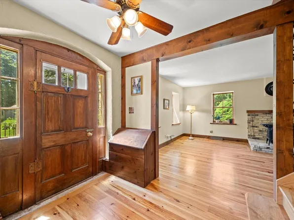 1718 17th AVENUE, Grafton, WI 53024