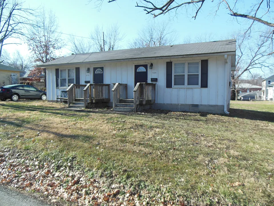 620 Zoll St #620