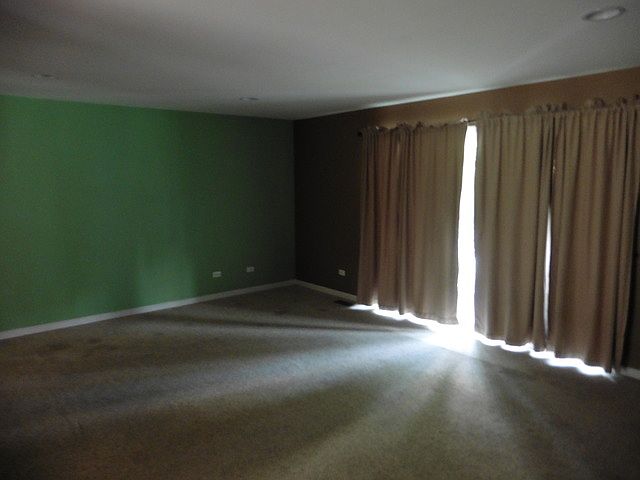 1st image of 321 N Lincoln Ave #321