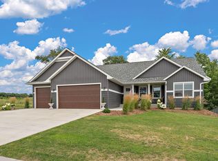 271 Eagle Ridge Dr, Roberts, WI 54023