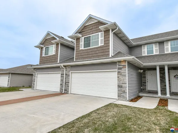 6172 Laroche Rd, Lincoln, NE 68526