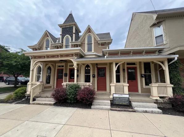 16 S Cherry St, Troy, OH 45373