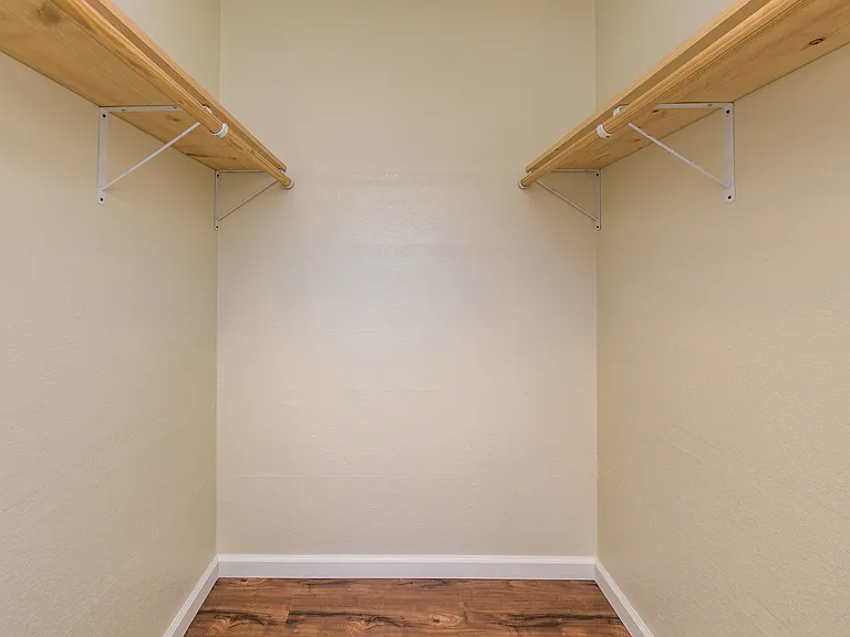419 Dorado Ter — Photo 18