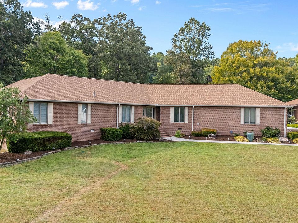 1st image of 417 Raccoon Valley Rd