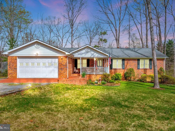 132 Washington St, Locust Grove, VA 22508