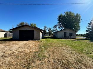 420 N Wisconsin St, Hewitt, MN 56453