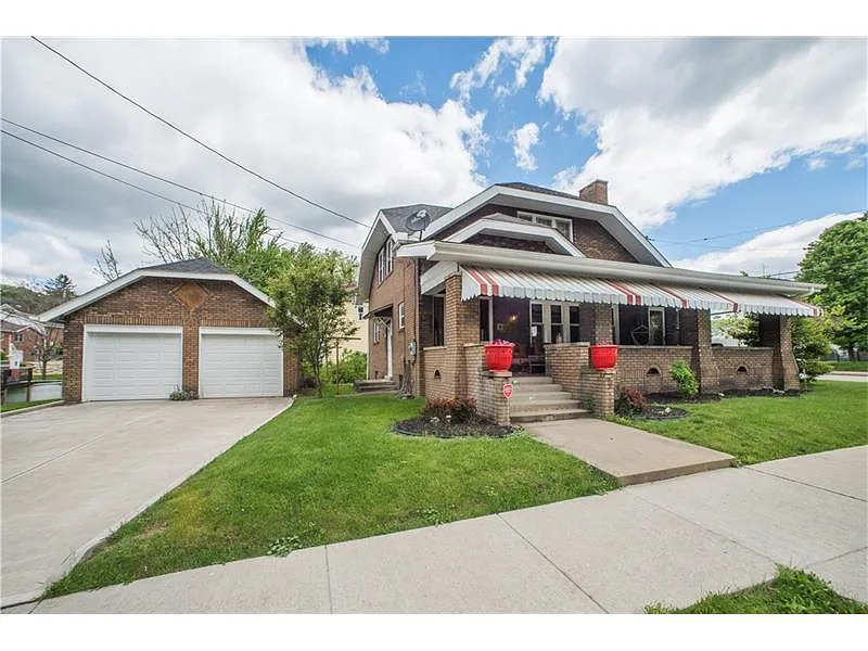 123 Springfield Ave photo 1