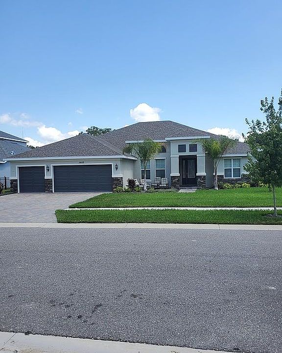 1st image of 14115 Tomentosa Ave