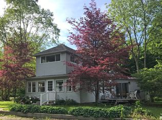 22256 Ash St, Cassopolis, MI 49031