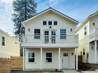 480 SE Reed Market Rd #5, Bend, OR 97702