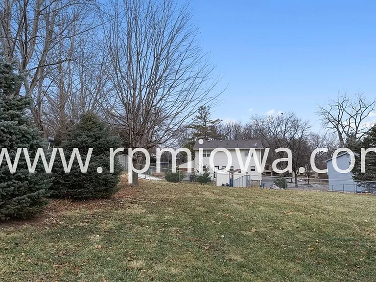 3424 SW 42nd St — Photo 3