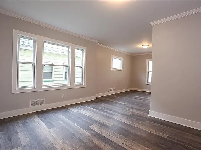 425 Gregory St #1 — Photo 11