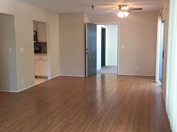 5th image of 400 N Oakland Ave APT 301