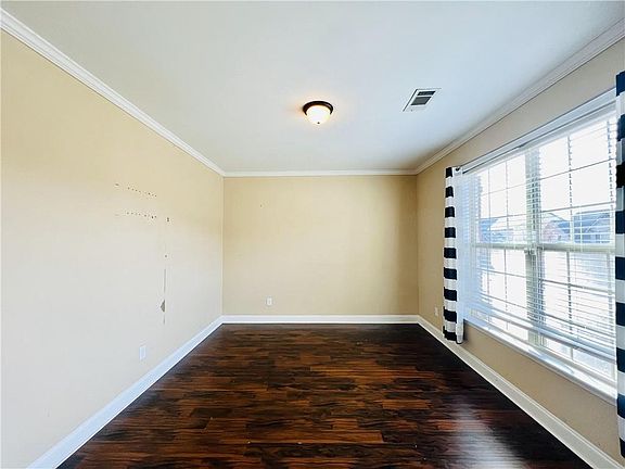 5th image of 1410 Still Ridge Ln