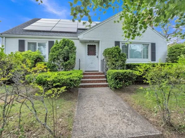 60 Casco Rd, Lynn, MA 01904