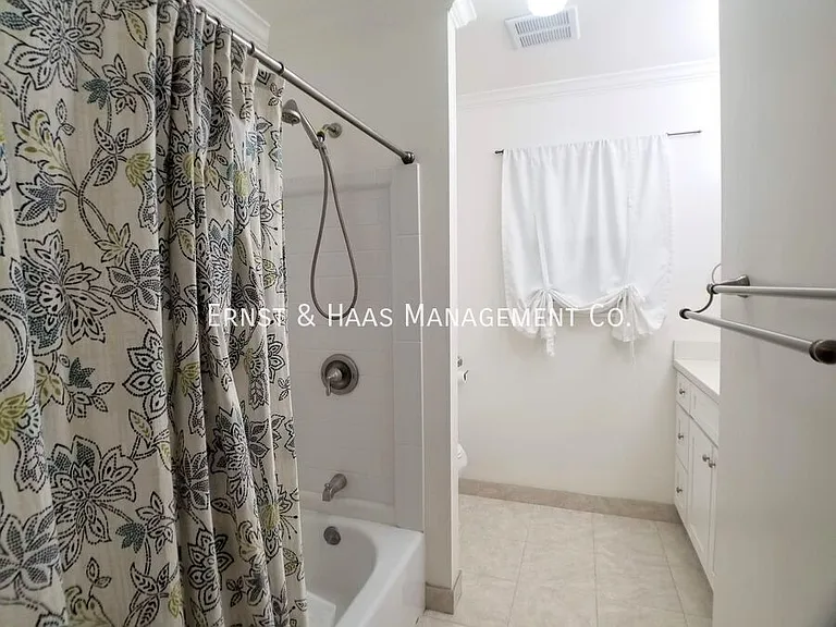 7619 Suva St — Photo 28