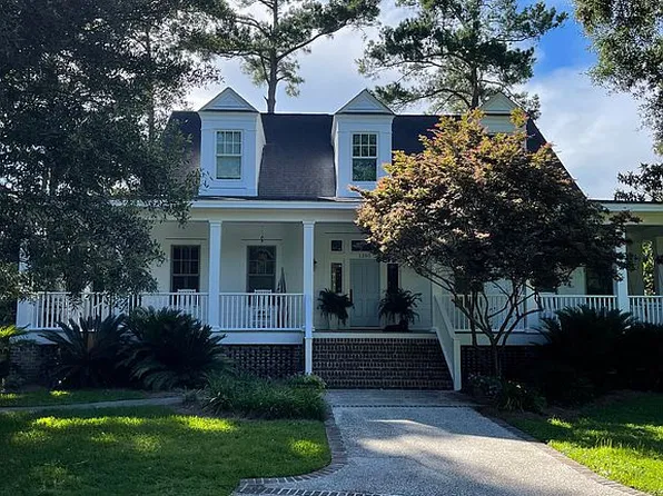1380 Crooked Oak Dr, Pawleys Island, SC 29585