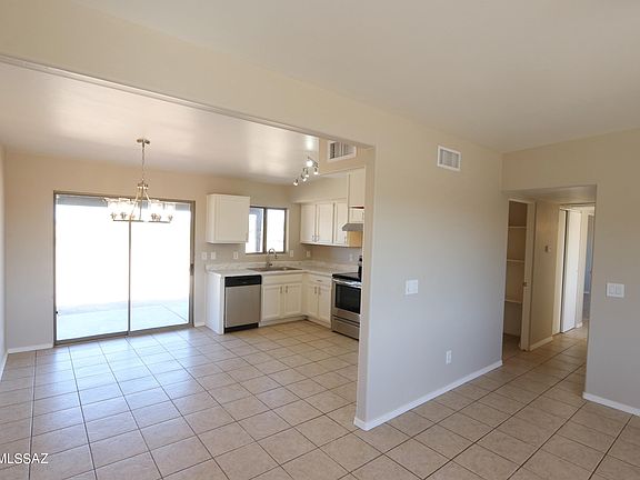 2nd image of 11716 S Camino San Matias