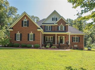 8332 Drakes Landing Ct, Mechanicsville, VA 23111