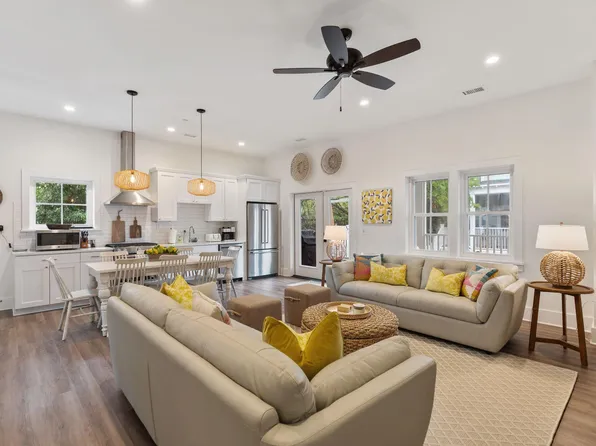 112 E Huron Ave #A, Folly Beach, SC 29439