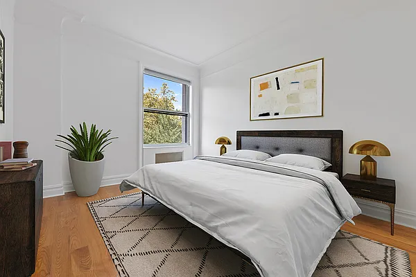 Rented by Compass | media 14