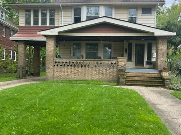 2634 Colchester Rd Floor 2, Cleveland, OH 44106