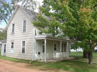116 Quaw Ave, Edgar, WI 54426