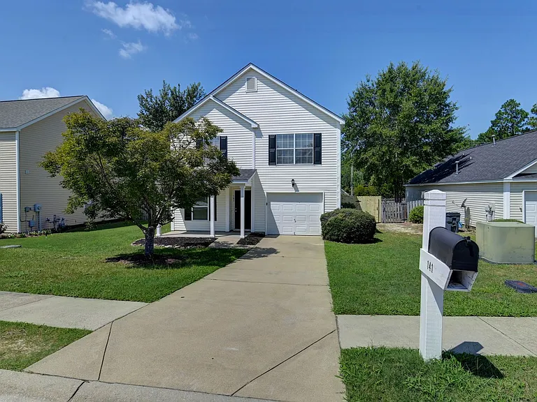 141 Wigmore Ln — Photo 33