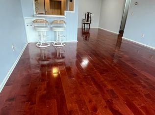 4120 Parklawn Ave APT 234, Edina, MN 55435