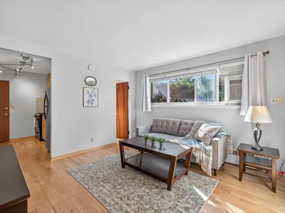 4517 Grand Ave S APT 2, Minneapolis, MN, 55419