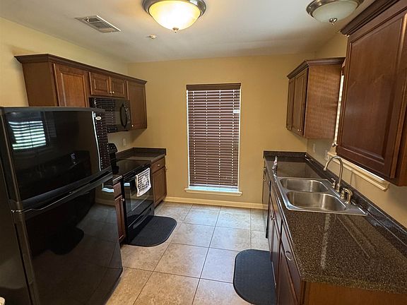 2nd image of 232 Gabreten Ln