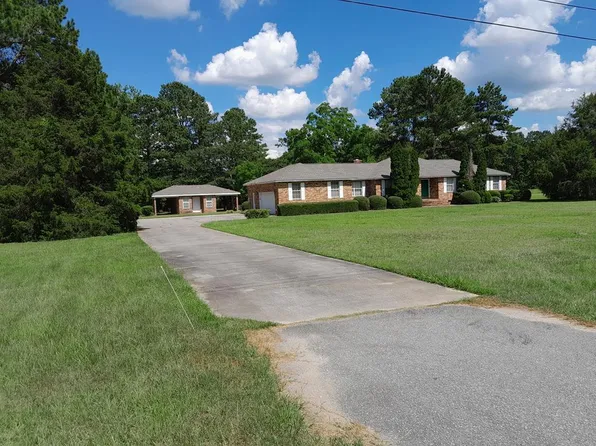 2023 Camden Rd, Holly Hill, SC 29059