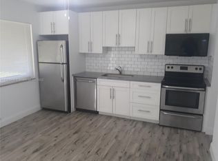 2320 N 19th Ave APT 6, Hollywood, FL 33020