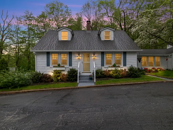 7 Budney Hill Road, Essex, CT 06442