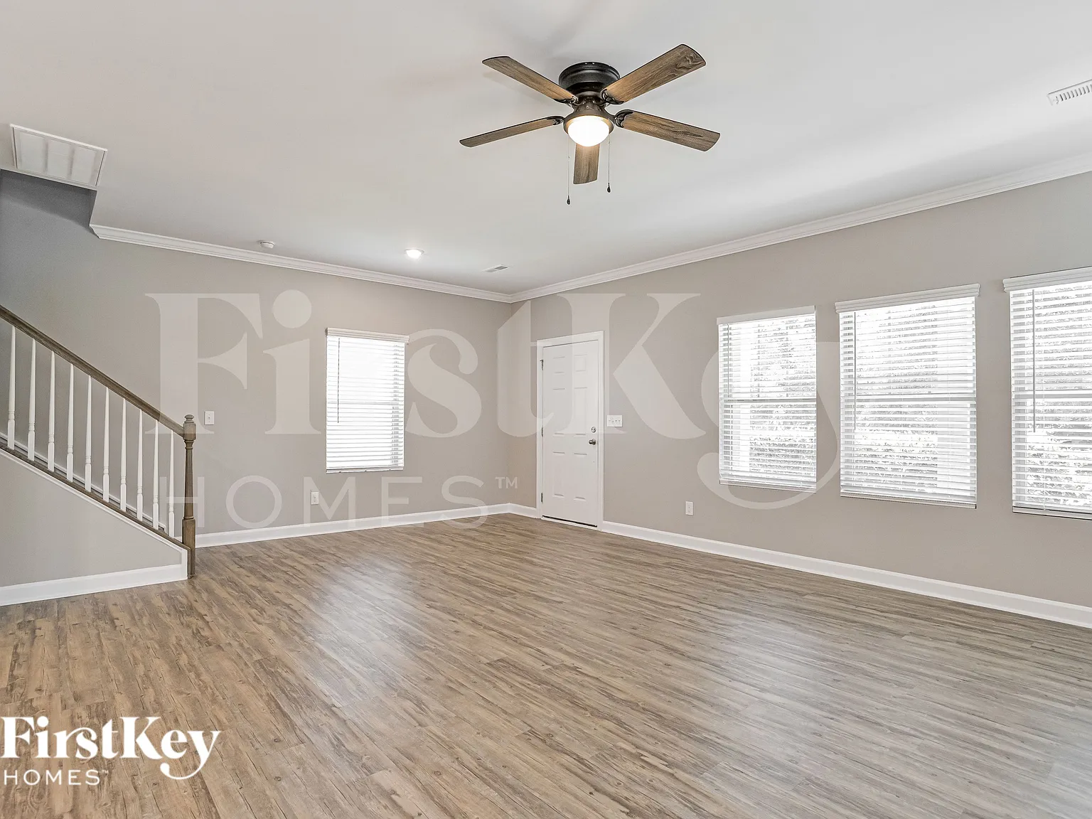 3 bed, 2.5 bath, 2143 sqft, $2,350 — Photo 4