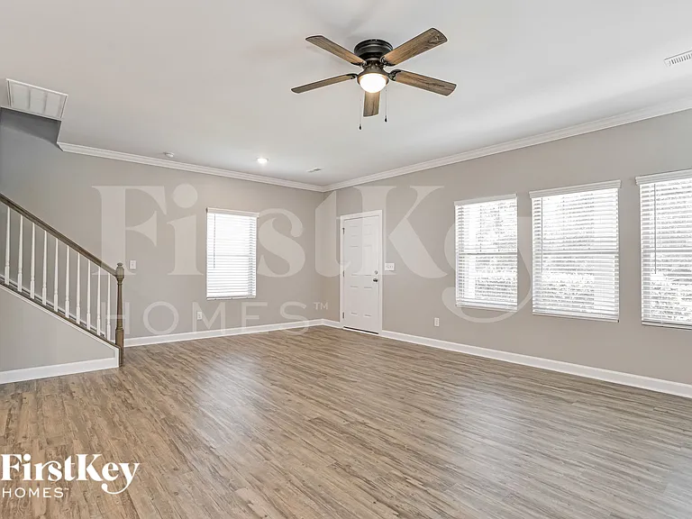 11732 Mesquite Rd — Photo 4