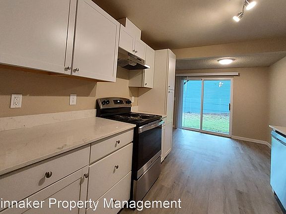 3rd image of 1801 S Woodland Glen Dr #10800591