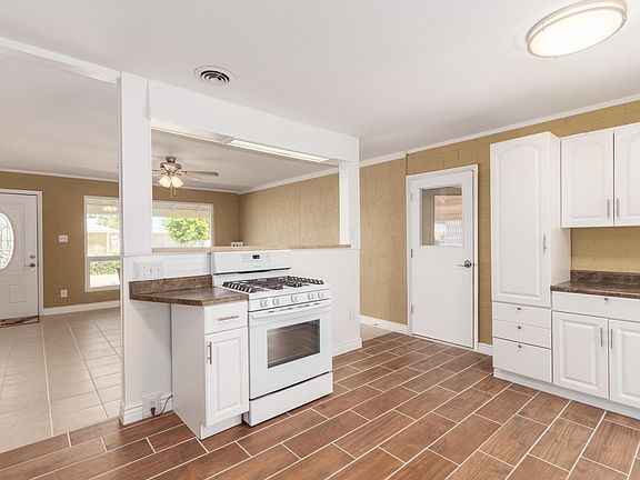 5th image of 10951 W Cherry Hills Dr W