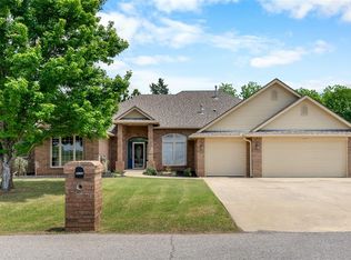 44743 Kingsbury Ln, Shawnee, OK 74801