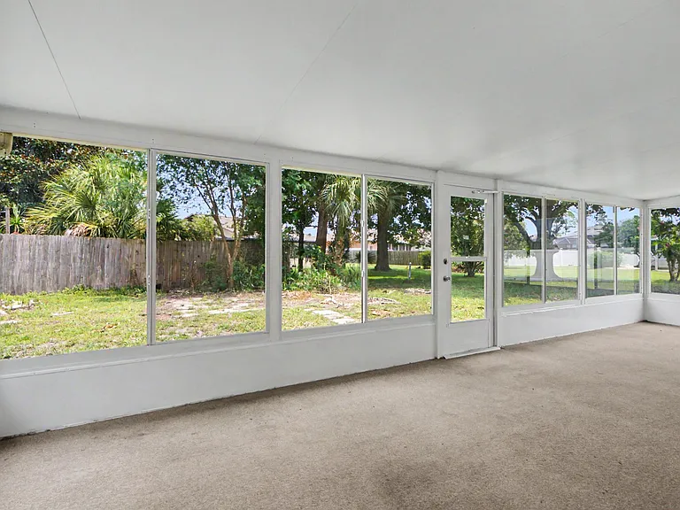 4 Foxhall Ct — Photo 44