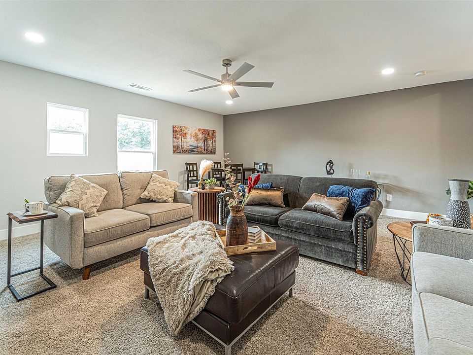 1st image of 1741 Palisades Dr
