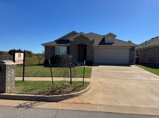7000 NW 155th Ter, Edmond, OK 73013