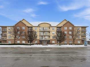 4450 Fairview St #405, Burlington, ON L7L 7K7