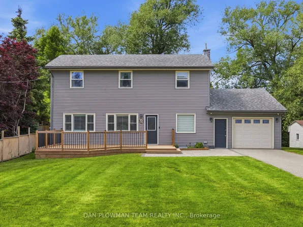 32 Andrew St, Clarington, ON L1B 1J3